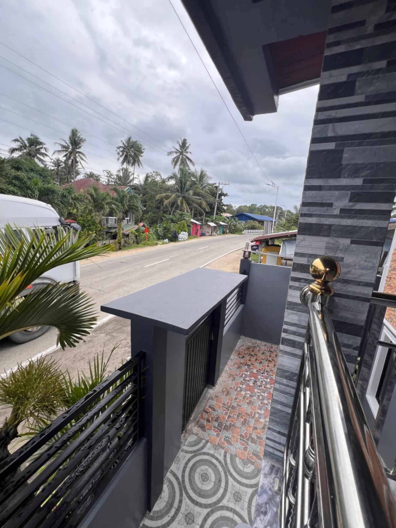 Luxury Vacation House Oceanfront In Lila, Bohol Hotel Exterior photo